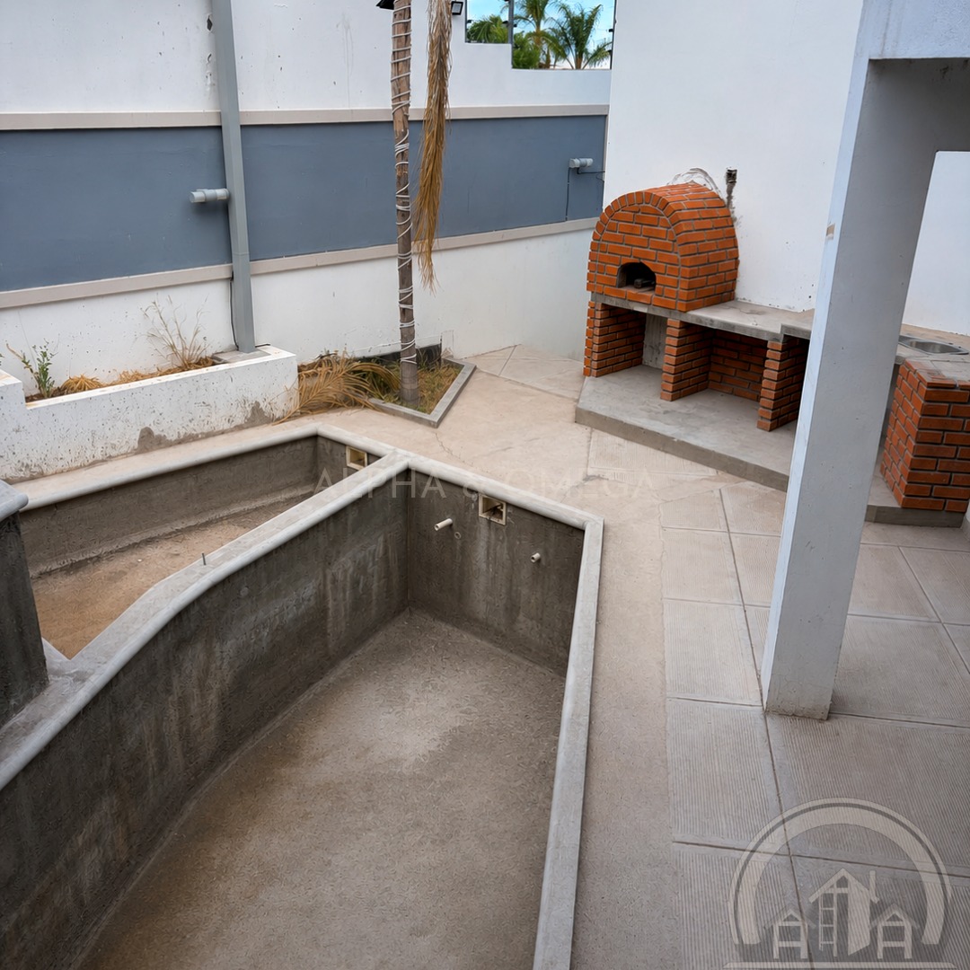 LUXURY PROPIEDADES-20 CUMBRES DE SAN FRANCISCO